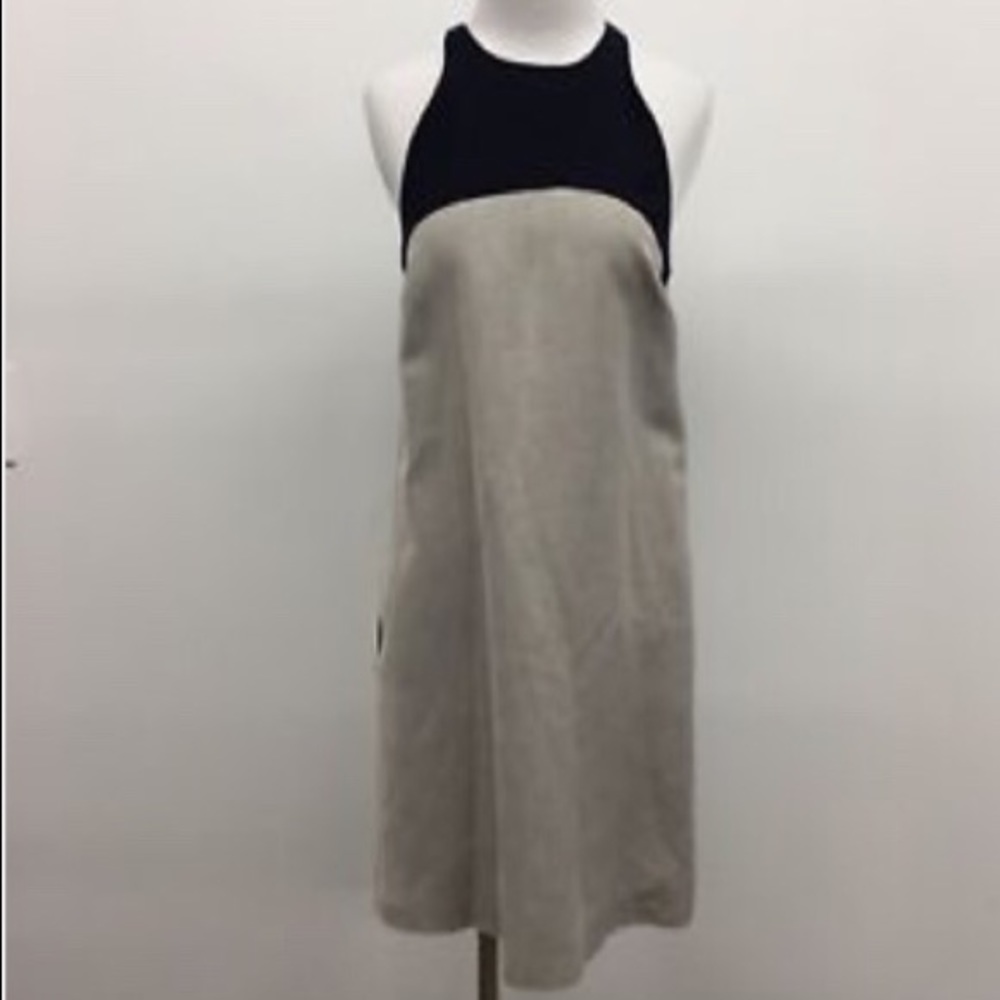 Zara Small - Picture 2 of 4